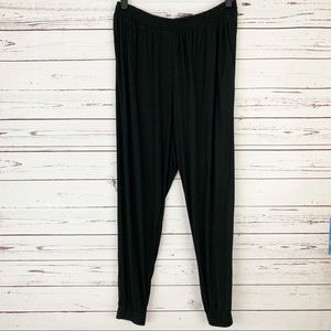 Basic H&M Soft Spun Joggers Black Large